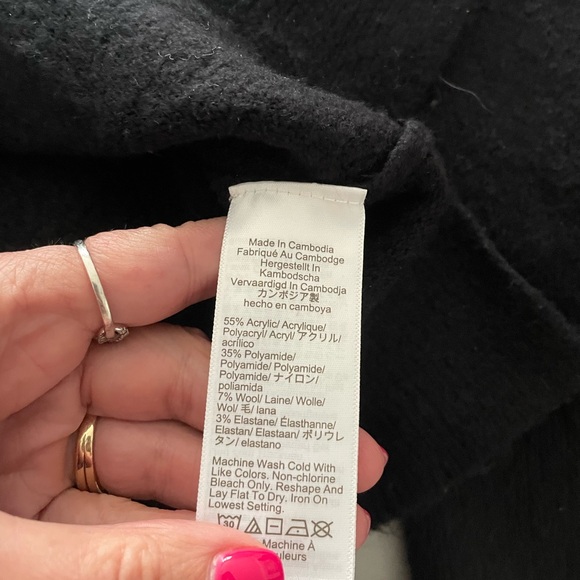 Bundle of JCrew crew neck super soft sweaters in size small - Picture 5 of 10